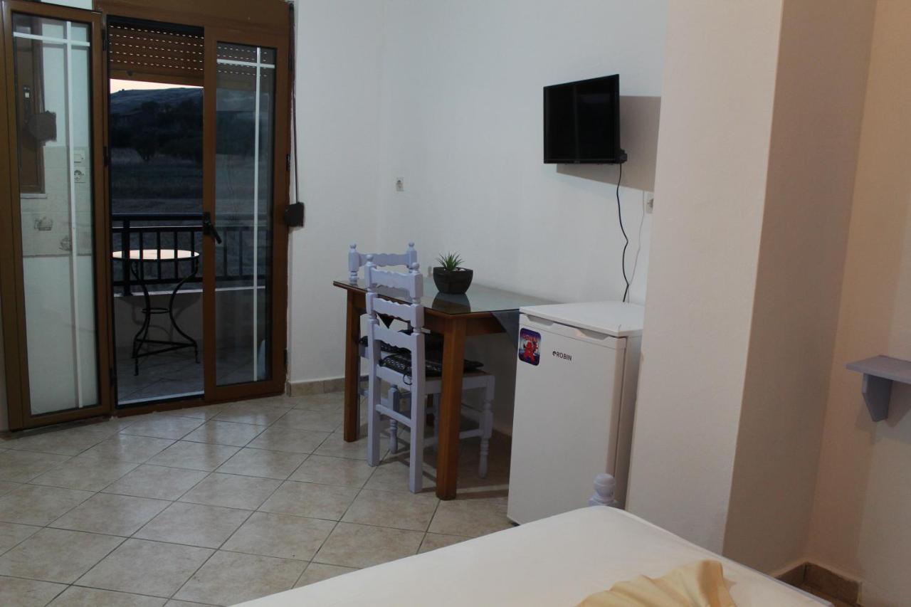 Vakis Apartments 2 Romanó Kültér fotó