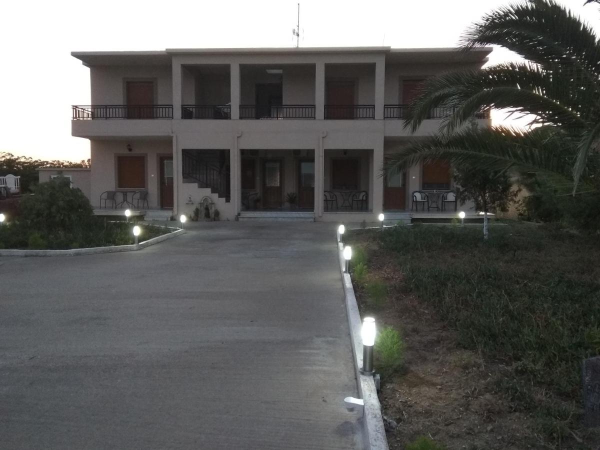 Vakis Apartments 2 Romanó Kültér fotó